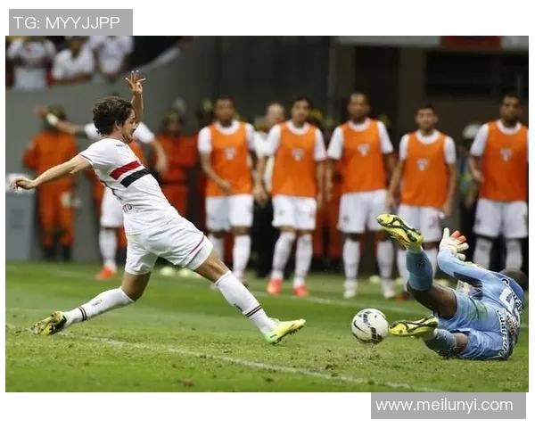 圣保罗对阵塞阿拉精彩直播全程回顾与赛后分析 圣保罗对阵塞阿拉精彩直播全程回顾与赛后分析