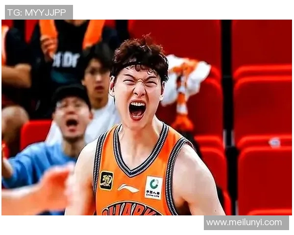 王哲林领衔中国篮球新篇章展现拼搏精神与团队协作的力量