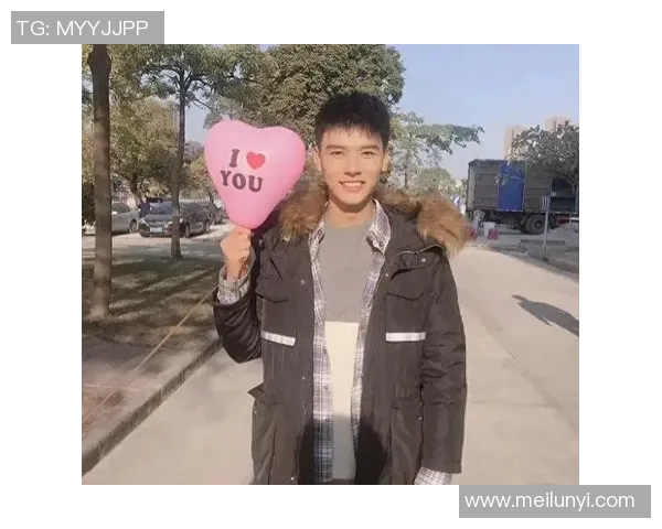 徐杰:从青涩新秀到篮球场上的璀璨明星之路